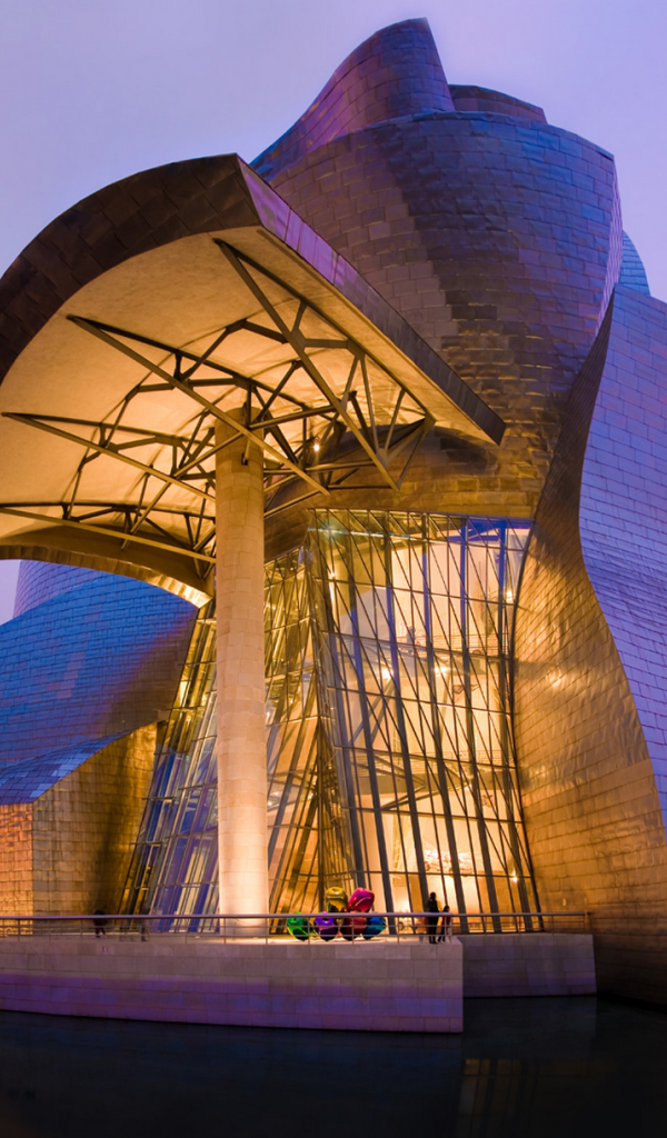 Музей Гуггенхейма в Бильбао, Испания 