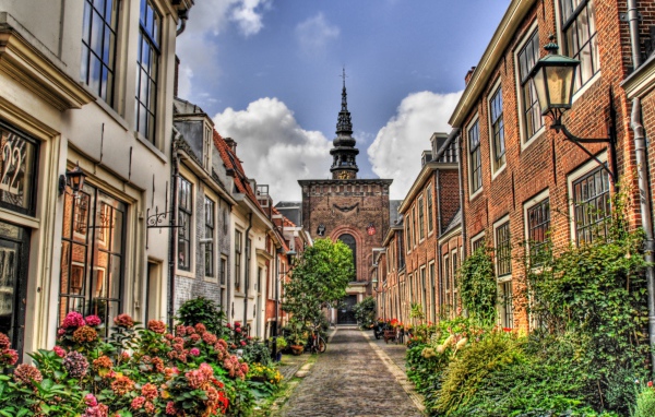 The street in Holland