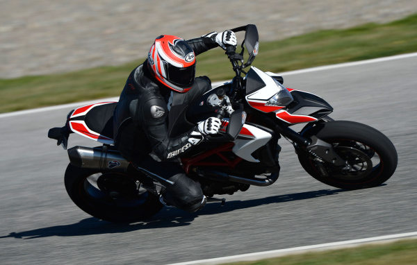 Тест-драйв мотоцикла Ducati Hypermotard SP