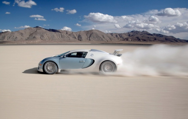 Bugatti car ride on the sand