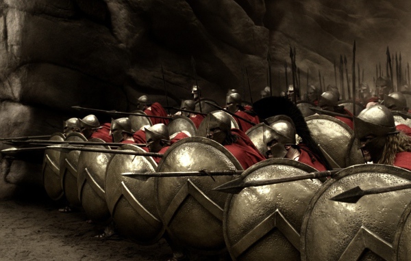 Триста спартанцев заняли оборону