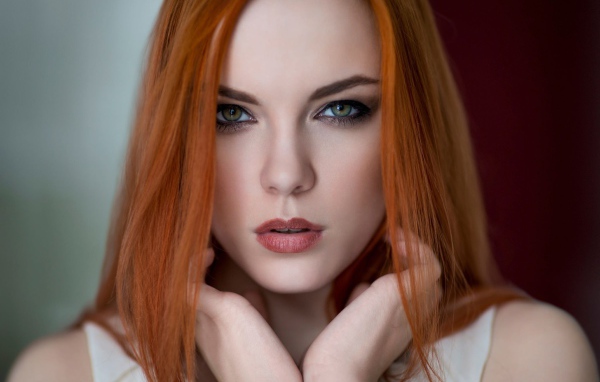 Рыжая модель, фотограф Zara Axeronias