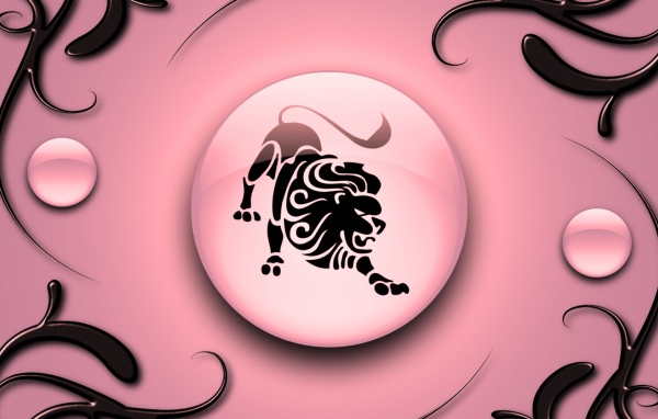 Знак зодиака Лев на  розовом фоне с чёрным орнаментом 