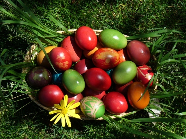 Разноцветные Пасхальные яйца