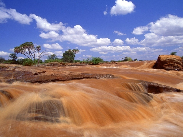 Водопады Лугард Кения