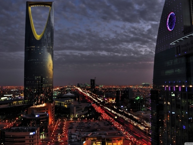 Город ночью Саудовская арабия 