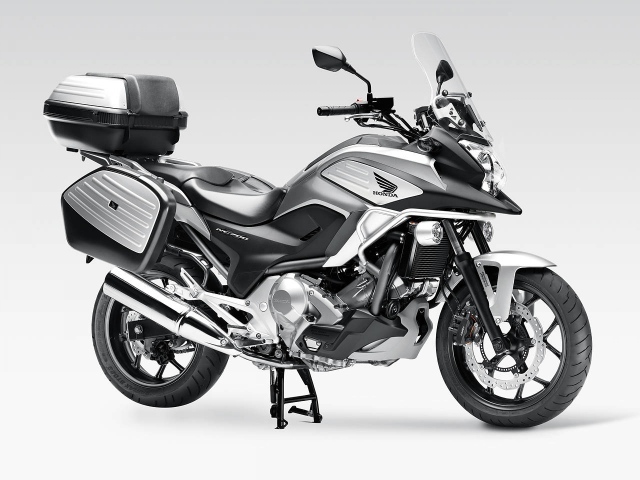 Новый мотоцикл Honda NC 700 X