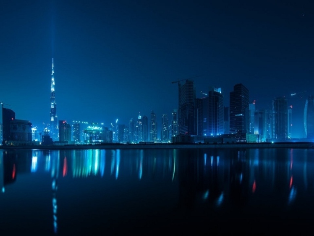Ночь в Дубаи