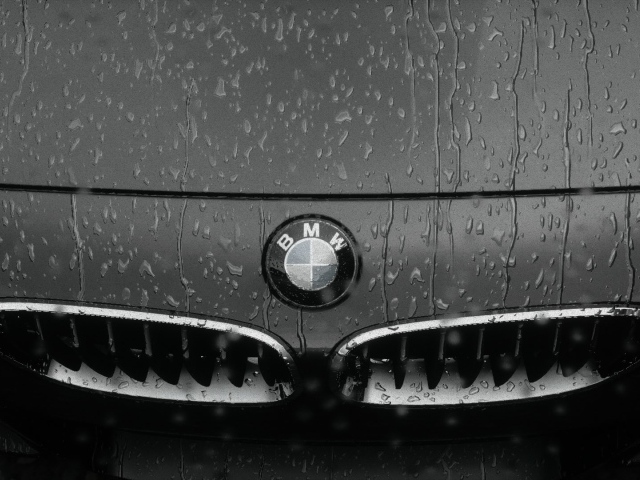 Bmw Cars In The Rain Wallpapers And Images Wallpapers Pictures Photos
