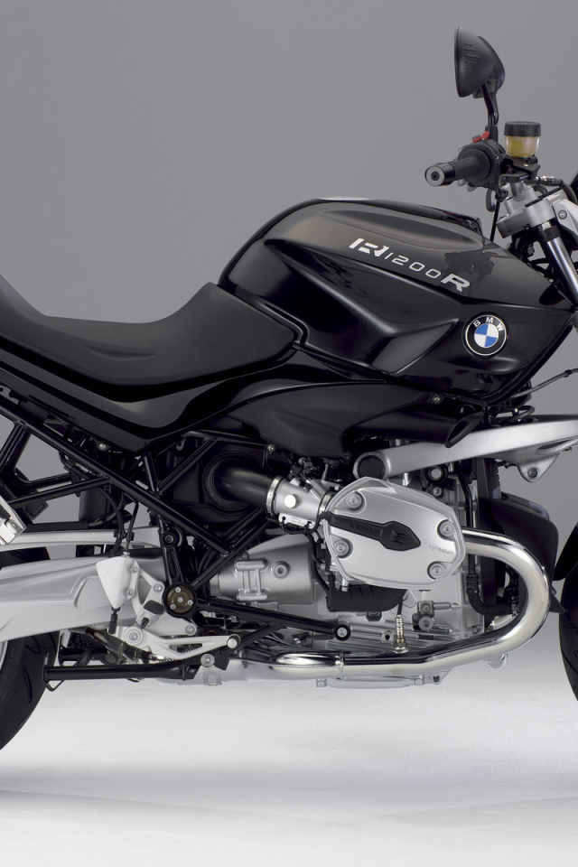Черный зверь / Мотоцикл BMW
