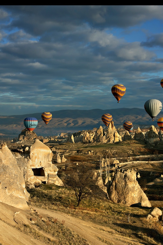 Волшебные дымоходы Турции и воздушные шары