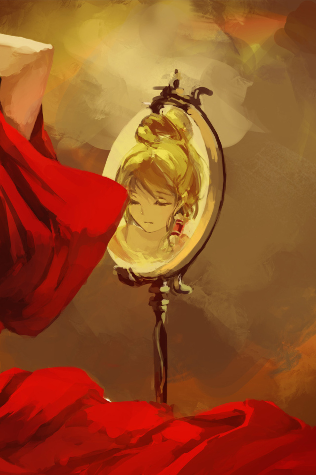 Девушка около зеркала