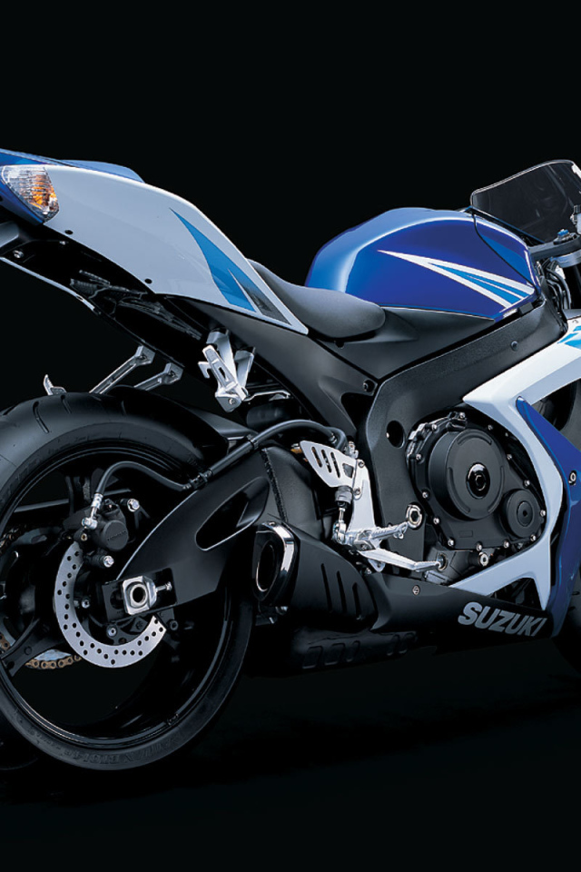 Красивый мотоцикл Suzuki  GSX-R 750