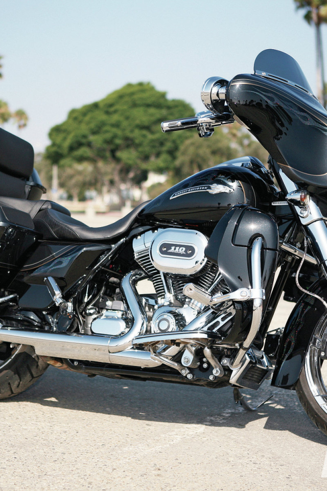 Невероятный мотоцикл Harley-Davidson Street Glide