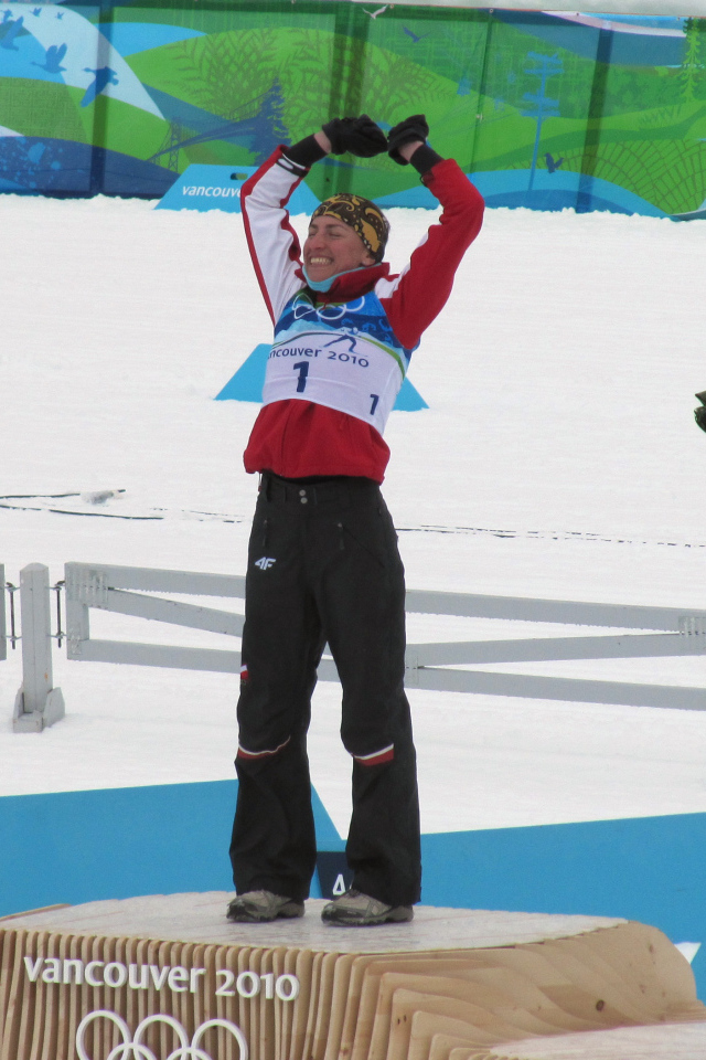 Юстина Ковальчик польская лыжница золотая медаль в Сочи 2014 год