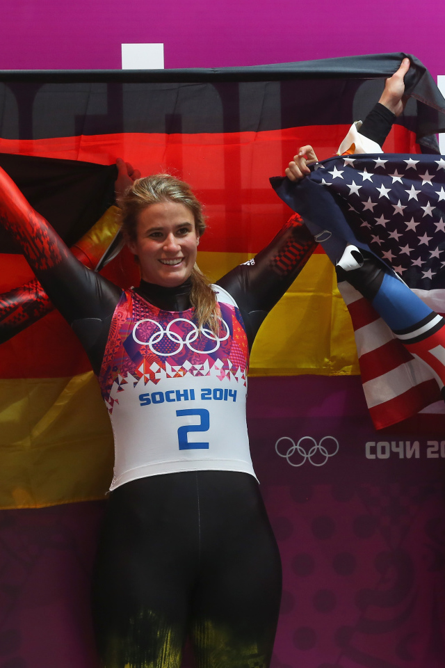 Татьяна Хюфнер немецкая саночница серебряная медаль на олимпиаде в Сочи 2014 год