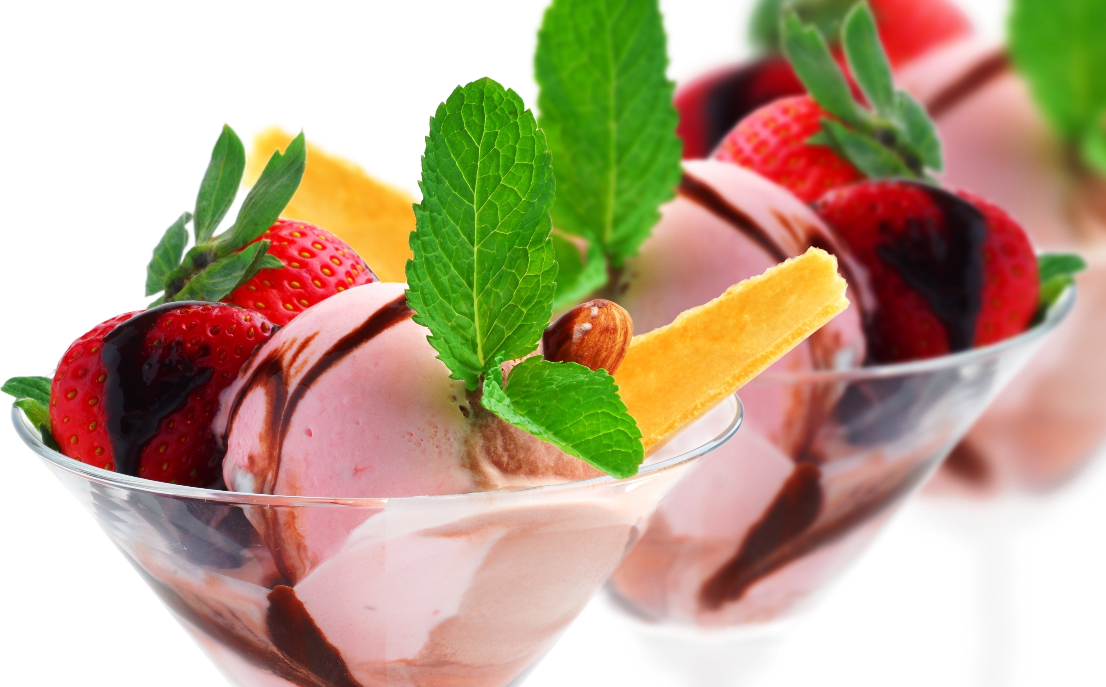 Dessert, Ice cream, Strawberries wallpapers and images - wallpapers