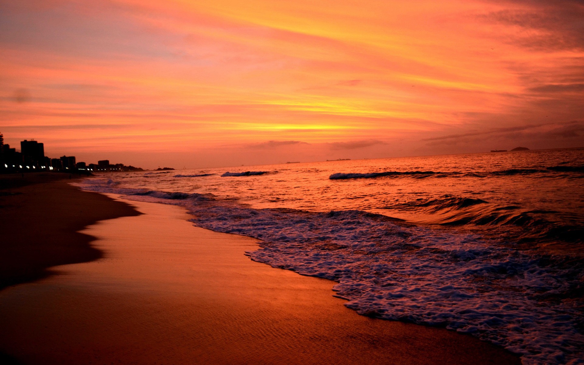 Beaches seaside sunset wallpaper wallpapers and images - wallpapers