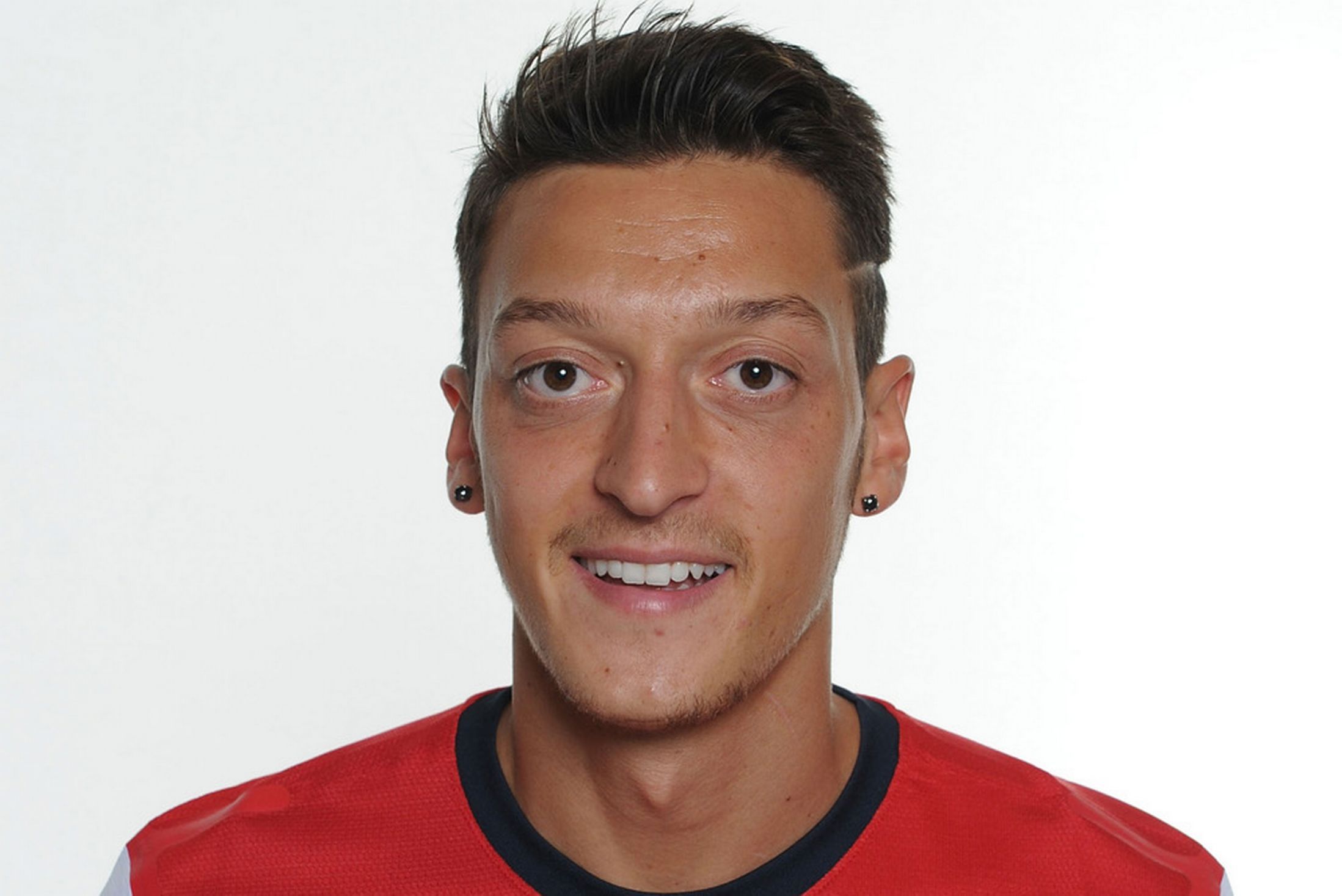 The Player Of Arsenal Mesut Ozil Close Up Wallpapers And Images