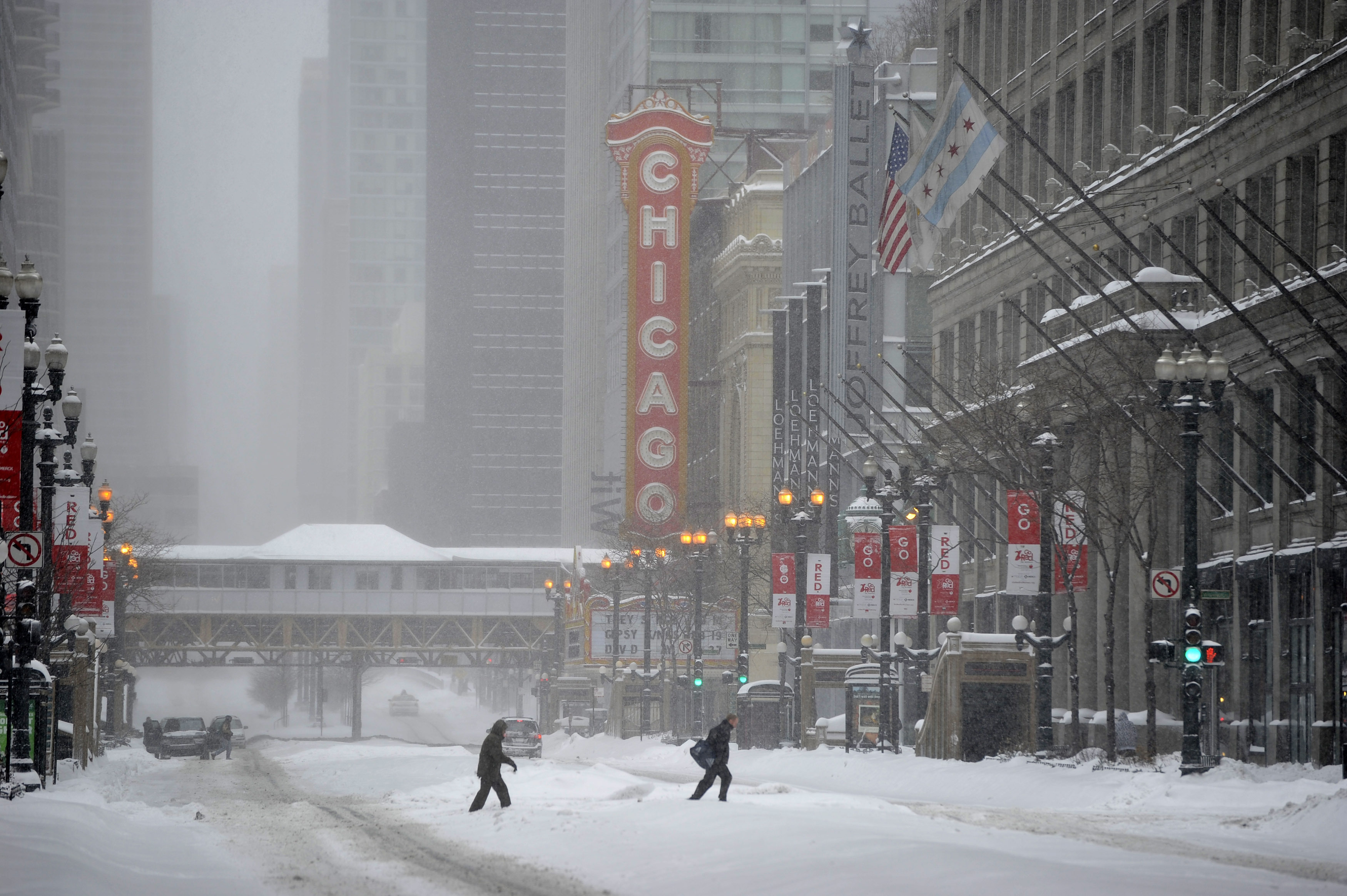 Snowy winter in Chicago wallpapers and images - wallpapers ...
