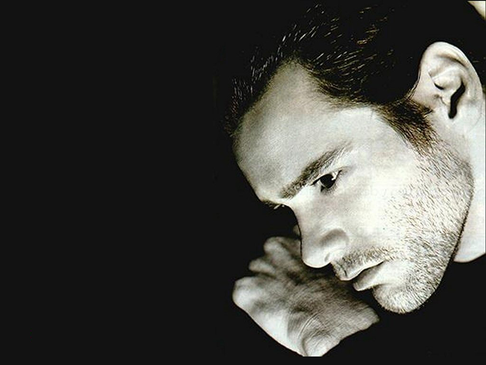 Famous movie Actor Jim Carrey wallpapers and images - wallpapers