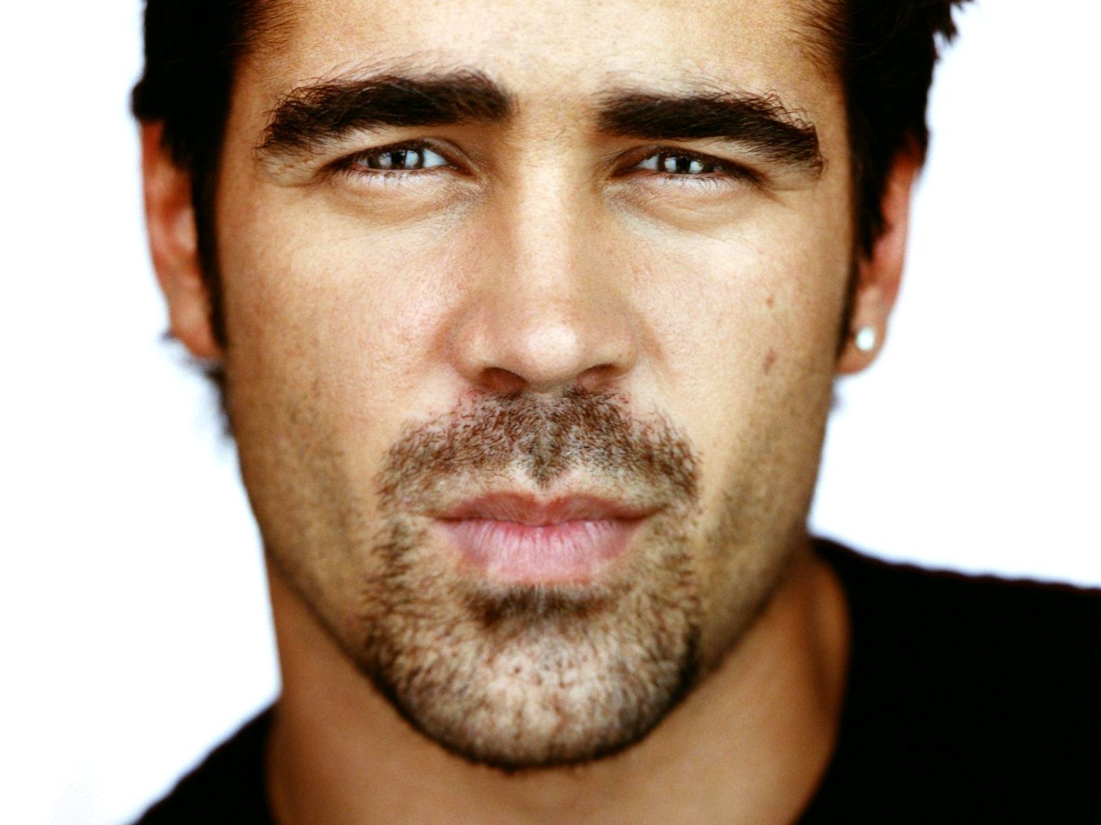 Movie Actor Colin Farrell wallpapers and images 