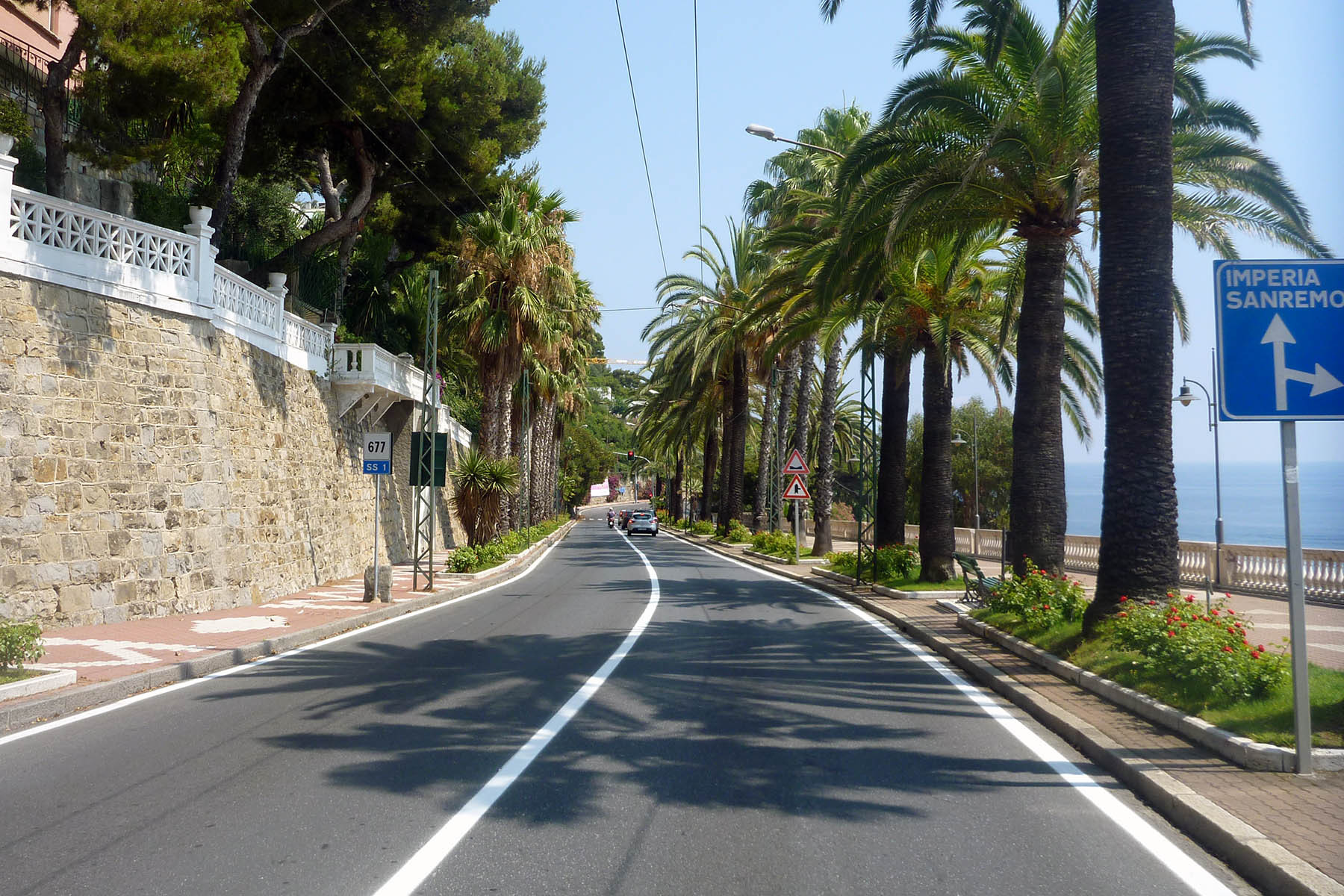 The road on the waterfront in San Remo, Italy wallpapers and images - wallpapers, pictures, photos
