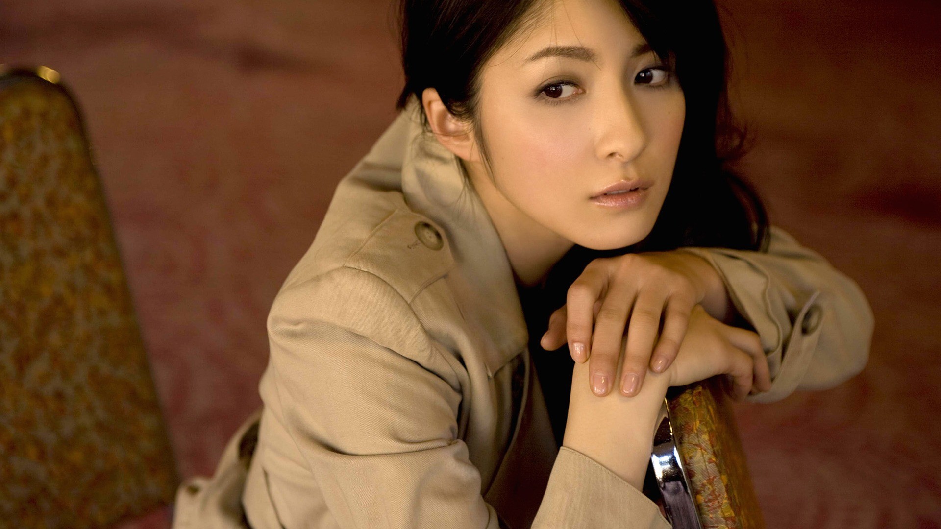 Girl from Japan to cloak wallpapers and images - wallpapers, pictures