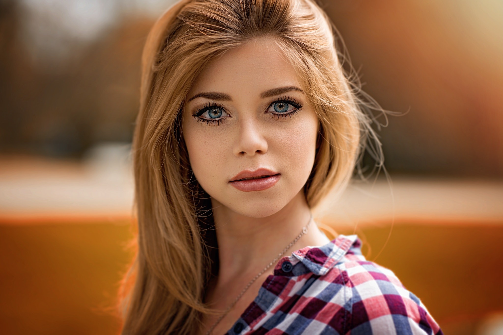 Beauty Portrait with Blue Eyes and Blonde Hair - wide 7