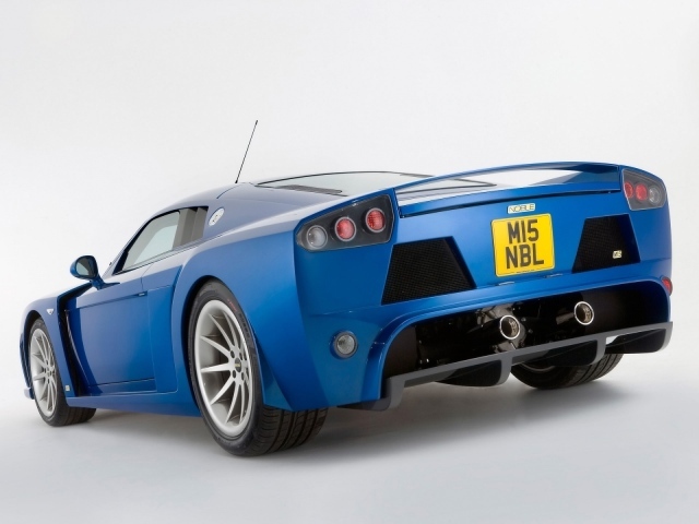 Спорткар Noble M15