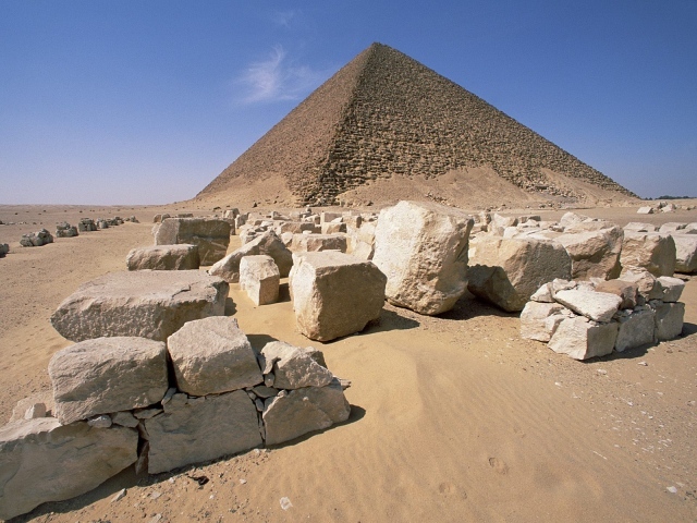 Белая пирамида, Дахшур, Египет