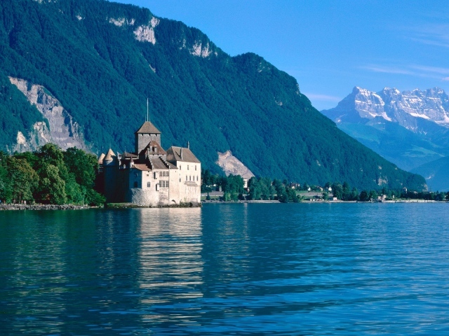 Замок de Chillon, Озеро Женева