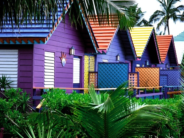 Цветные домики отдыха
