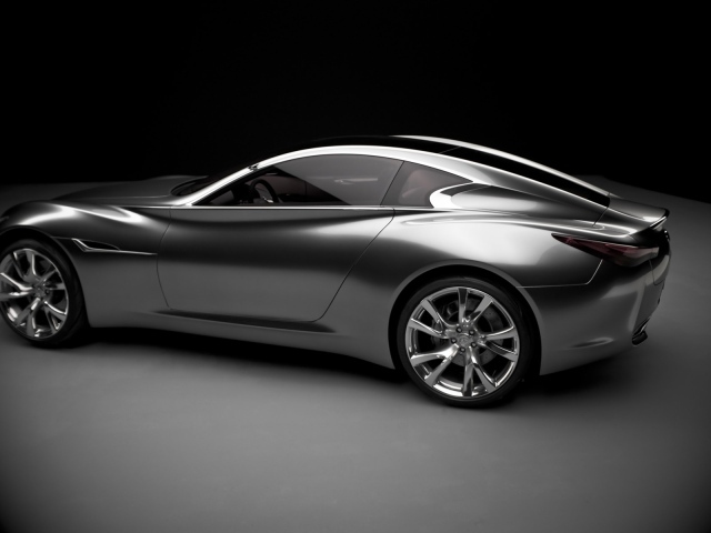 Совершенный дизайн Aston Martin