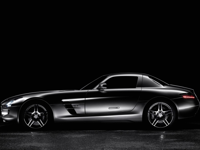 Авто с большим объемом двигателя