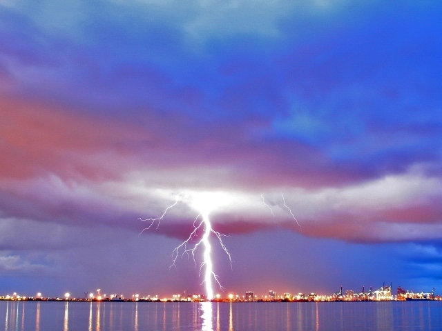 Удар молнии