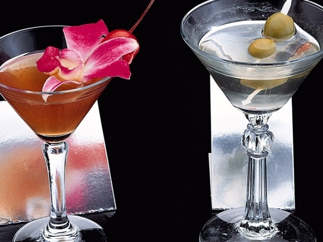 Коктейль с оливками