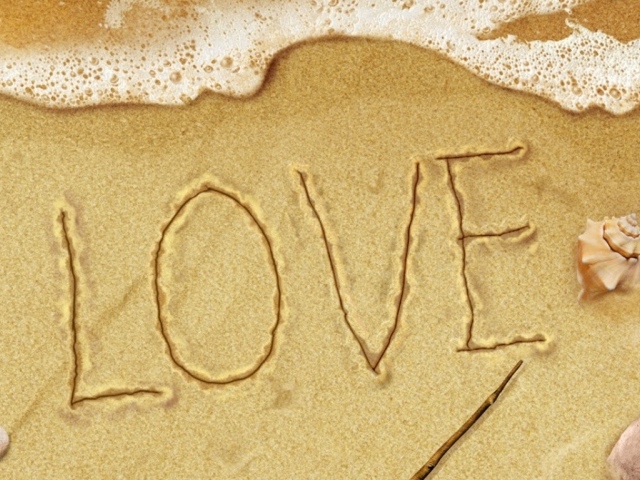 Надпись на песке