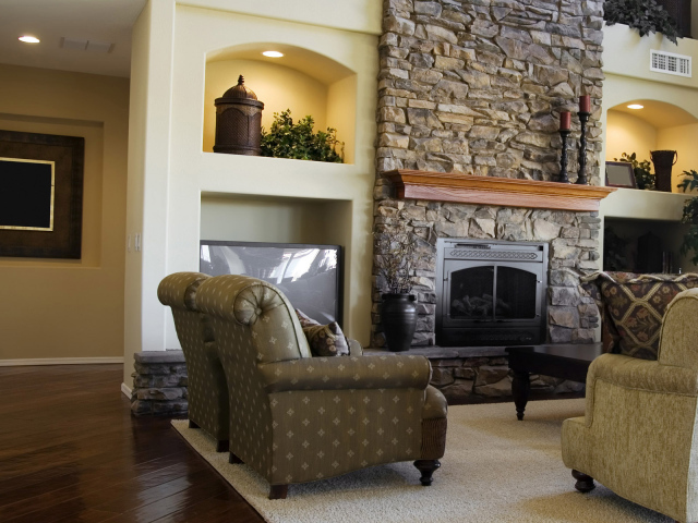 Комната с камином