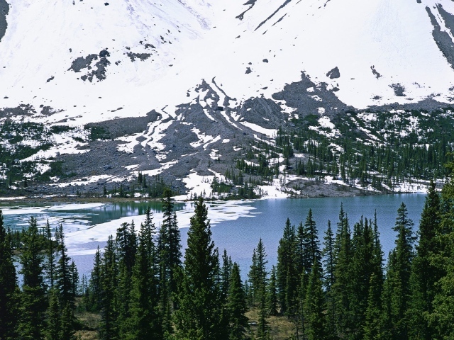 Чистое озеро