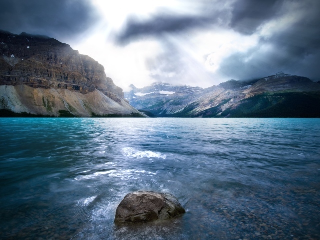 Опаловое озеро