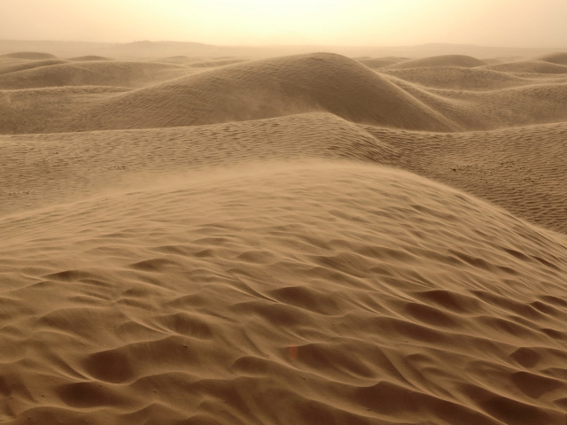 Пустынные дюны