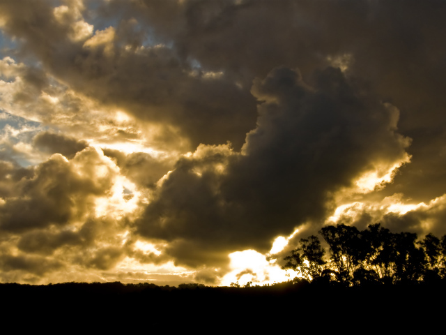 Грозовые облака