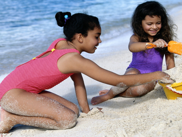 Игра на пляже