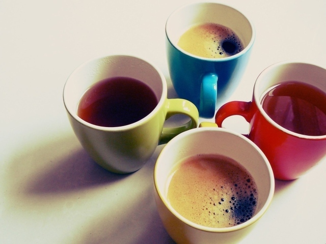 Разноцветные кружки