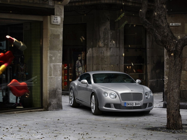 Бентли Континентал 2012