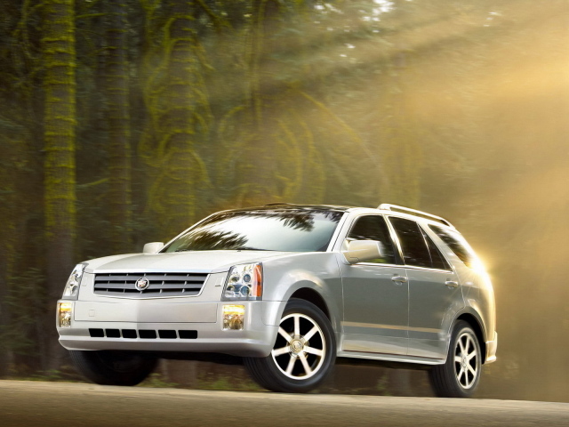 Кадиллак СРХ в гармонии с природой в гармонии с тобой