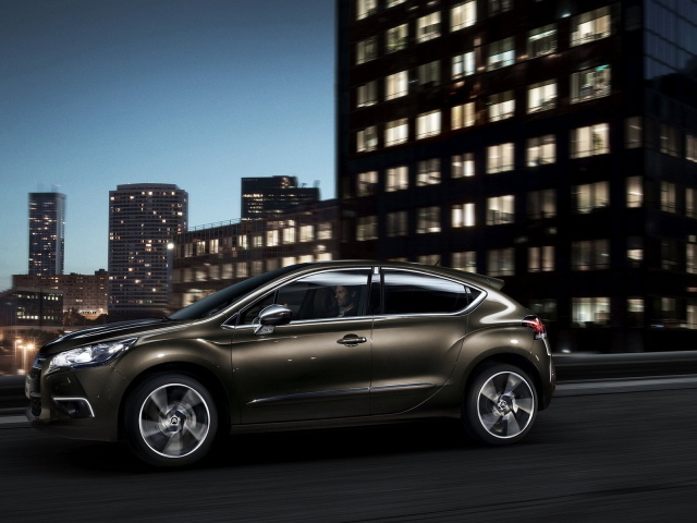 Новый Ситроен DS4