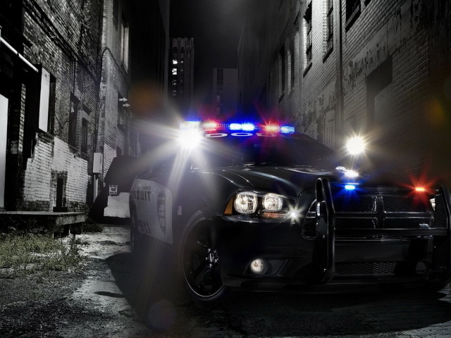 Dodge-Charger Pursuit