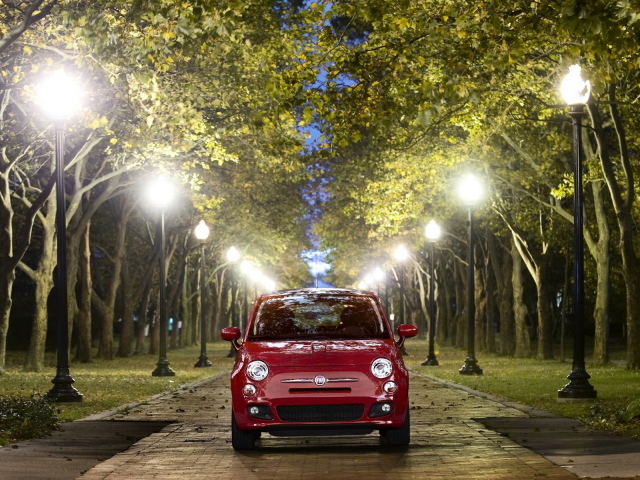 2011 Fiat-500 Sport